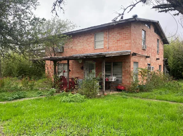 0 W South St, Camp Wood, TX 78833