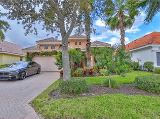 10344 Porto Romano Dr, Miromar Lakes, FL 33913
