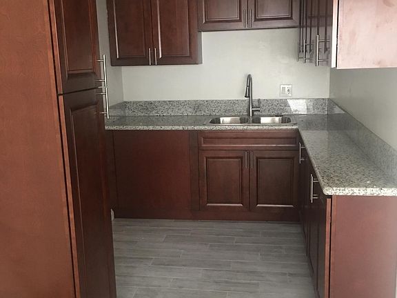 2nd image of 3733 Keystone Ave #5