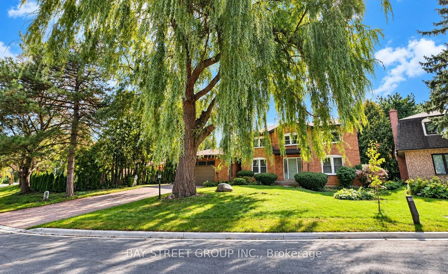 5 Elmira Ct — Photo 1