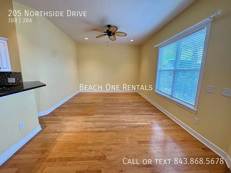 205 Northside Dr — Photo 5