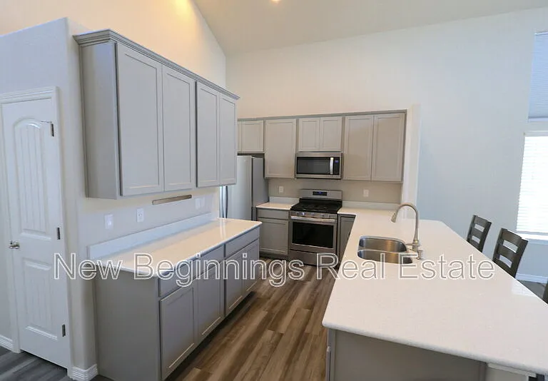 4834 Olympus Dr — Photo 7