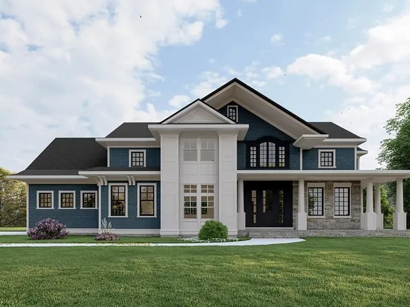 123 Weatherbee Dr, Westwood, MA 02090