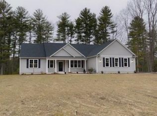 16 Laurel Woods Dr, Smithfield, RI 02917