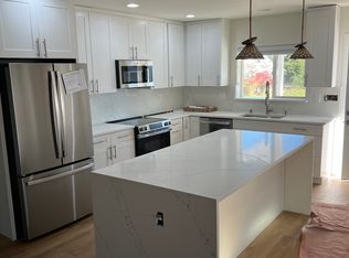 23702 116th Ave SE, Kent, WA 98031