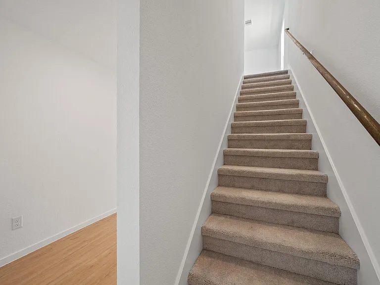 1102 Rustic Willow Dr — Photo 9