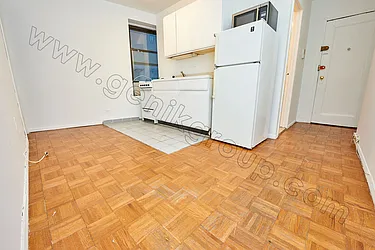 Rented by Genik Group Corp