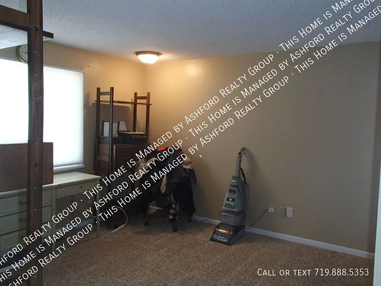 7205 Omaha Blvd — Photo 9