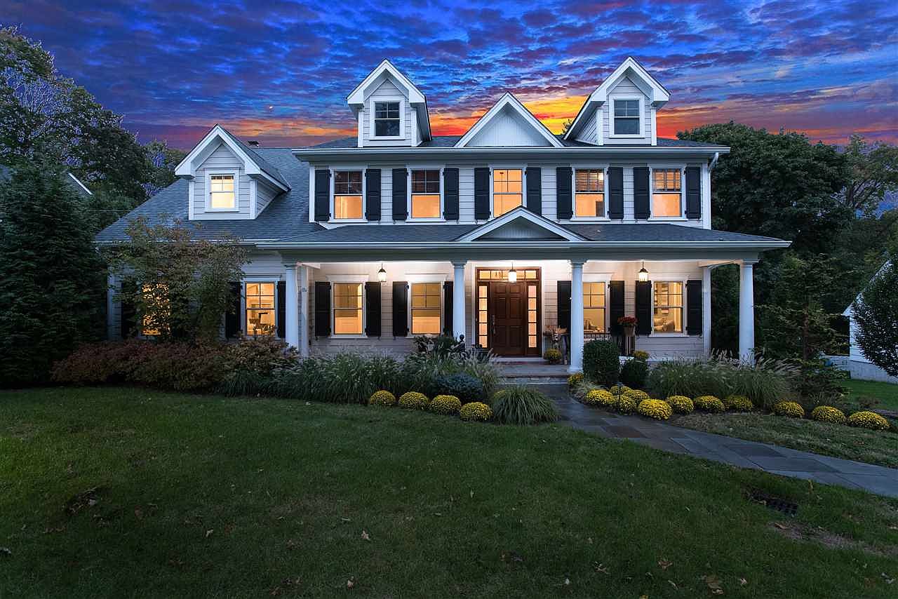 449 Heights Rd, Ridgewood, NJ 07450 | Zillow