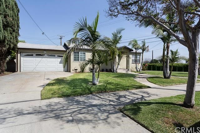 1st image of 610 S Marguerita Ave