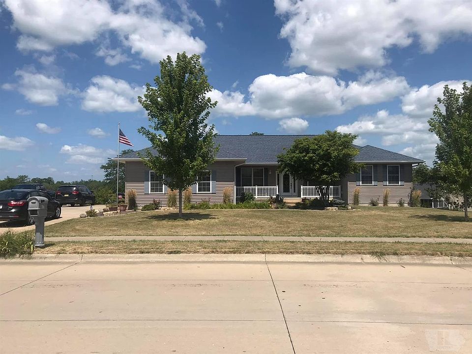 1st image of 807 E Harvest Dr