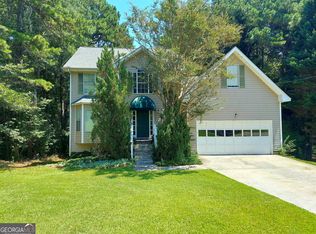 2737 Crestworth Ln, Buford, GA 30519