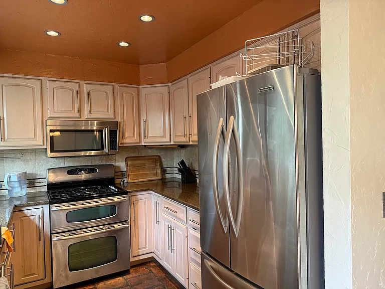 4420 Catlin Cir #A — Photo 7
