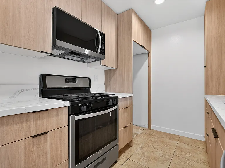 8601 International Ave #119 — Photo 30