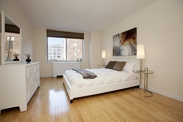 Sold by Nest Seekers International | media 2