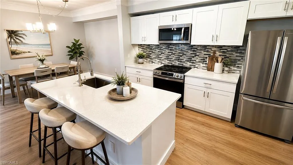 3 bed, 2.0 bath, 1336 sqft, $1,925 — Photo 4