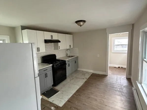 918 Anna St #G1, Elizabeth, NJ 07201