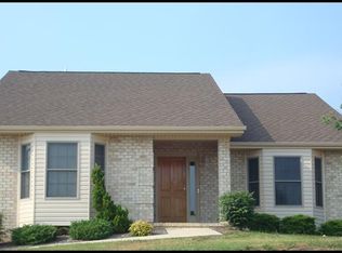 28 Maynard Ln, Strasburg, VA 22657