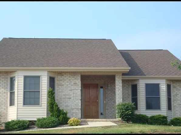 28 Maynard Ln, Strasburg, VA 22657