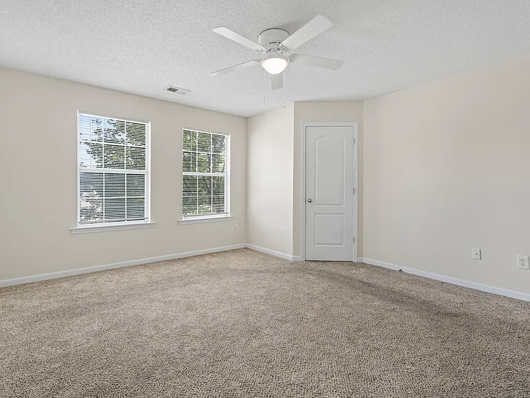 745 Outlook Way — Photo 20