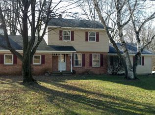 8015 W Irving Rd, Middleville, MI 49333