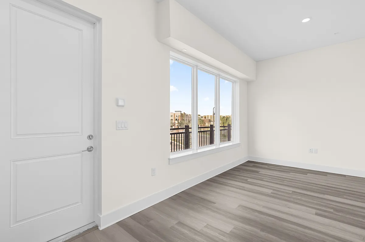 Building Photo - 786 Tetbury Loop #786