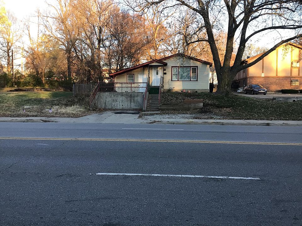 1st image of 3115 S Sterling Ave