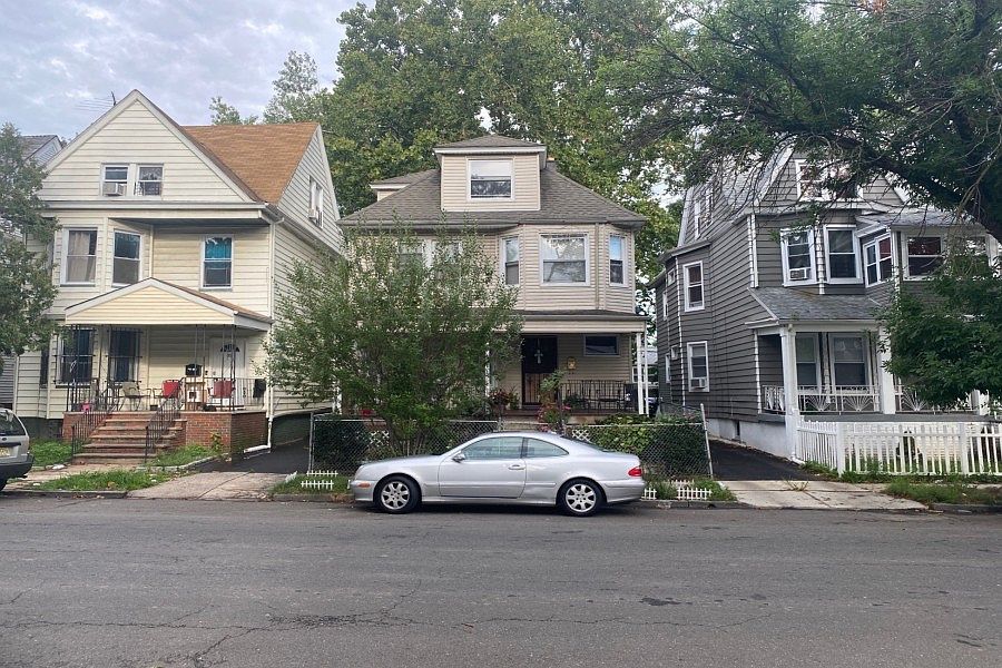1st image of 87 N 17th St