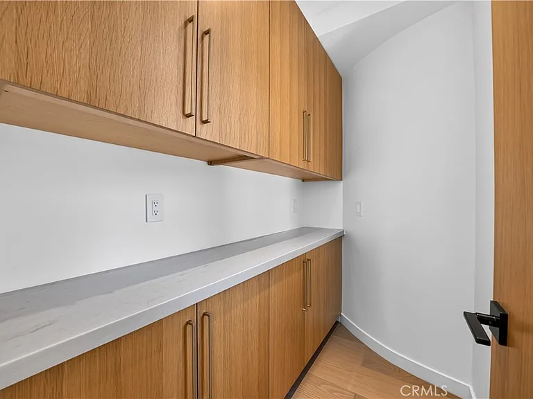 1312 Santanella Ter — Photo 17