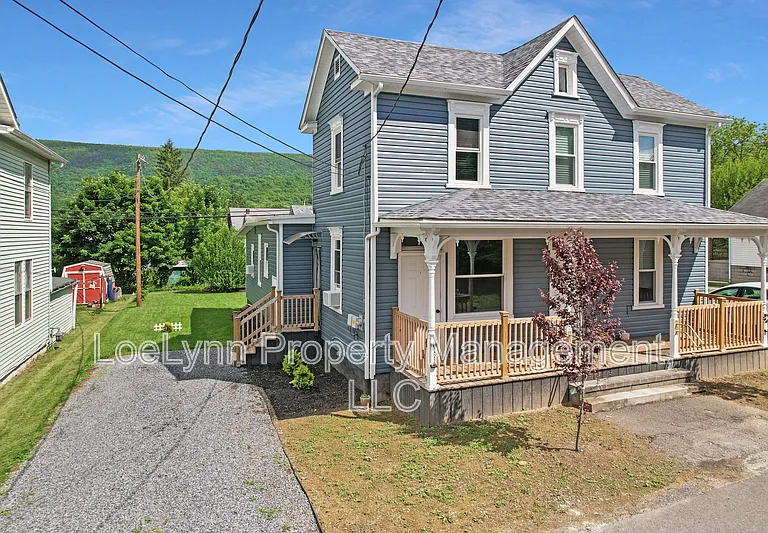 14210 Temple St — Photo 1