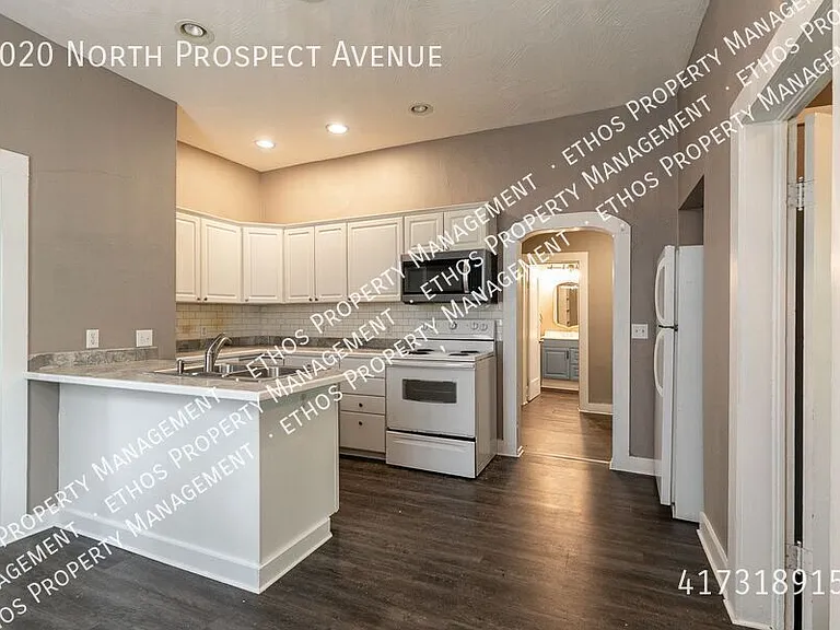 2020 N Prospect Ave — Photo 11