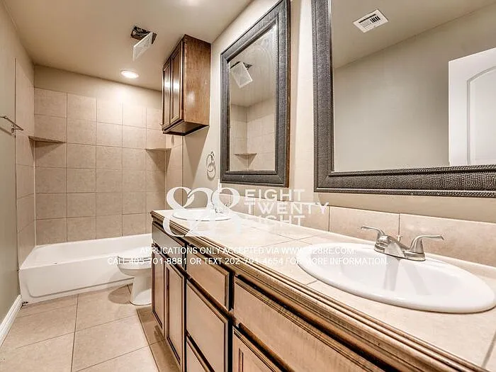 1732 Classen Blvd — Photo 36