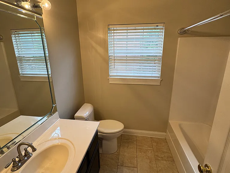 6625 Ascot Dr — Photo 17