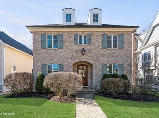 34 S Bruner St, Hinsdale, IL