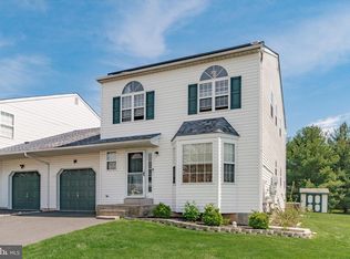 134 Merion Dr, Royersford, PA 19468