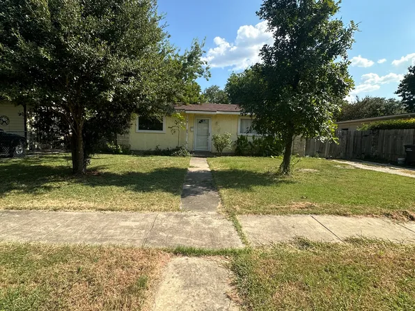 158 E VESTAL PL, San Antonio, TX 78221