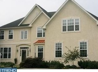 509 New Covenant Ct, Avondale, PA 19311