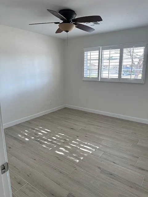 3 bed, 1300 sqft, $2,950 — Photo 2