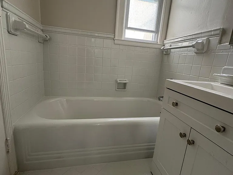 877 44th Ave — Photo 51