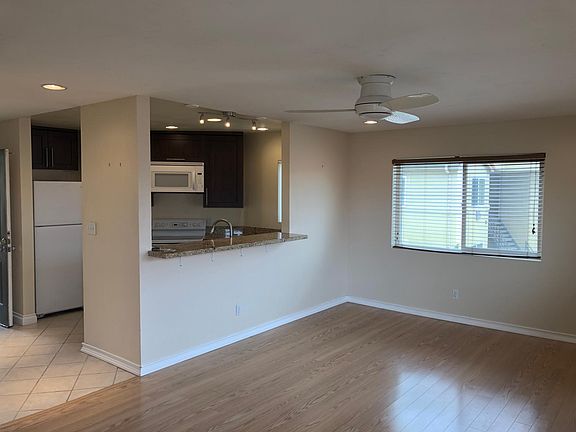 3rd image of 7405 Charmant Dr Unit 2108