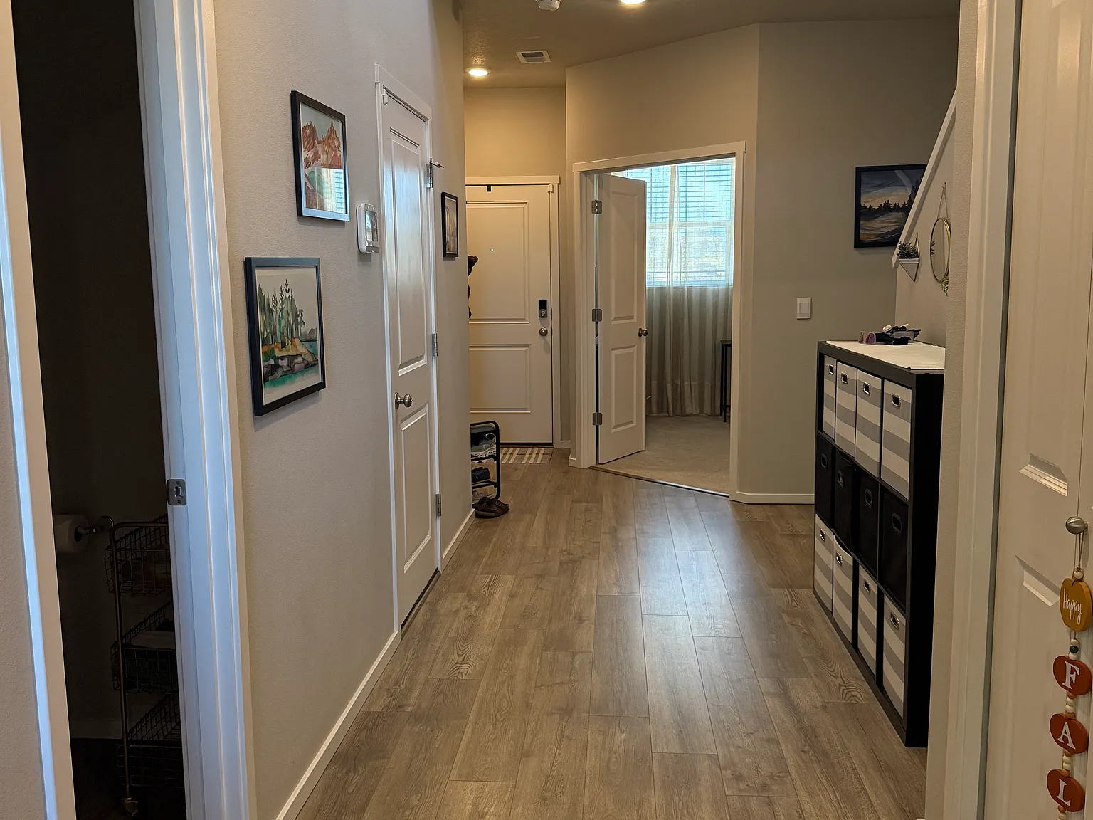 4 bed, 2230 sqft, $3,700 — Photo 4