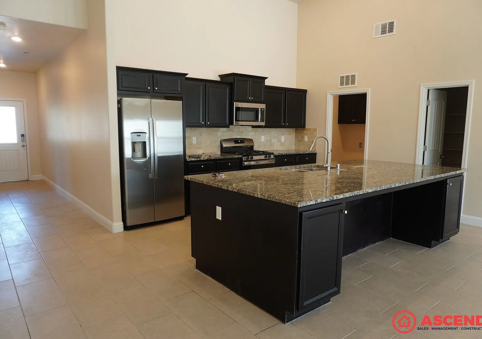 Move-In Special: $500 Off First Month! Stunning 3BR/2BA Corner-Lot Home with Solar & Modern Kitch... — Photo 3