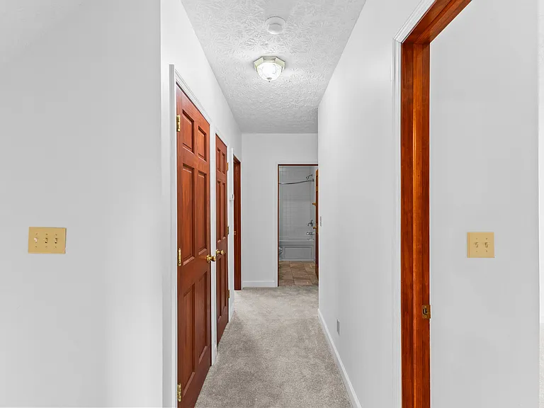78 Auburn Ave — Photo 23
