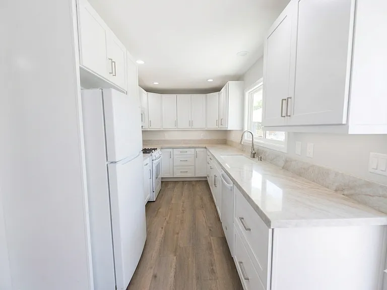 215 Calle Dorado — Photo 3