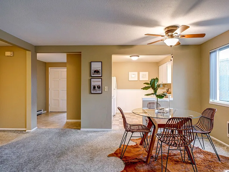 Upland Terrace — Photo 24