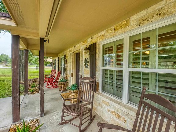 3rd image of 350 Chesterfield Dr