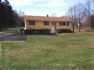 162 Shenandoah Rd, Hopewell Junction, NY 12533