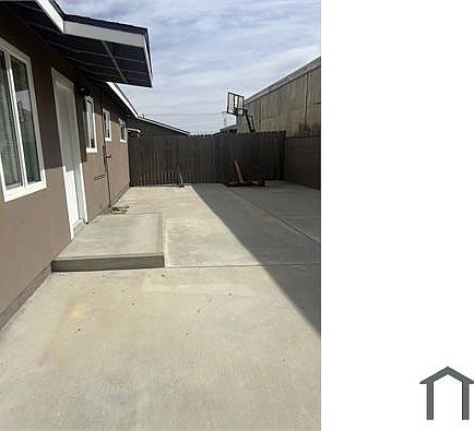 5th image of 558 E Avenue Q12 #1