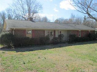 3318 Paula Cres, Charlotte, NC 28216