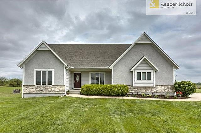 1st image of 32605 Keystone Dr